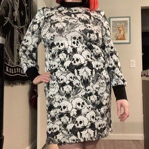 Skull Dress Size XL